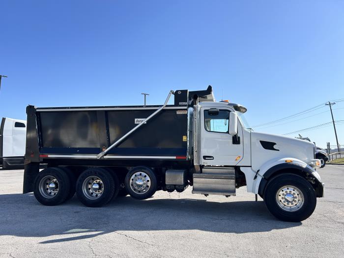 2022 Peterbilt 567-2