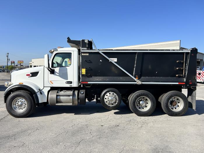2022 Peterbilt 567-5