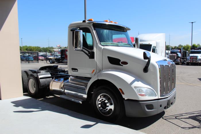 2020 Peterbilt 579-6