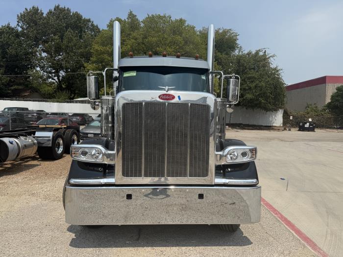 2027 Peterbilt 589-6