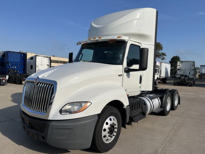 2022 International LT625-0