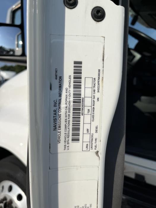 2022 International LT625-11