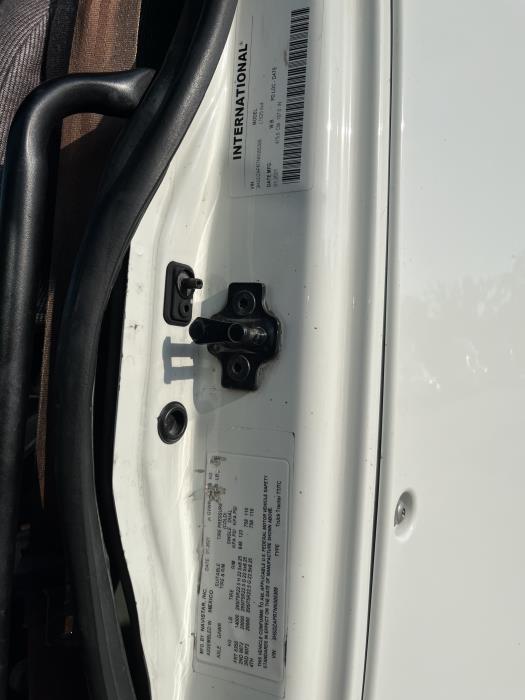 2022 International LT625-12