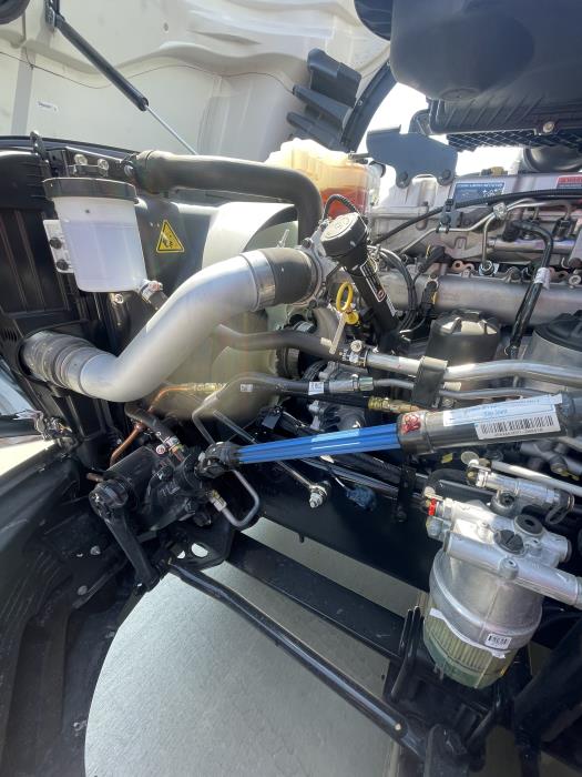 2027 International LT — photo 8
