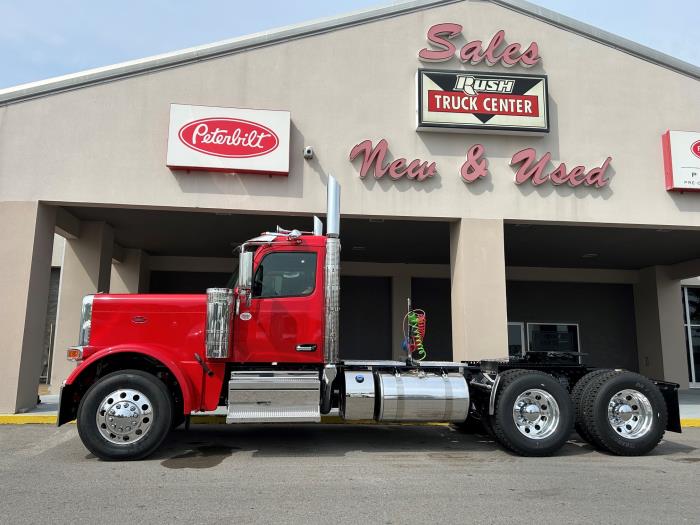 2027 Peterbilt 589-10