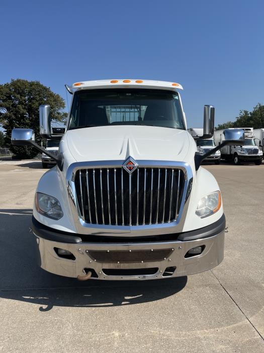 2020 International LT625-8