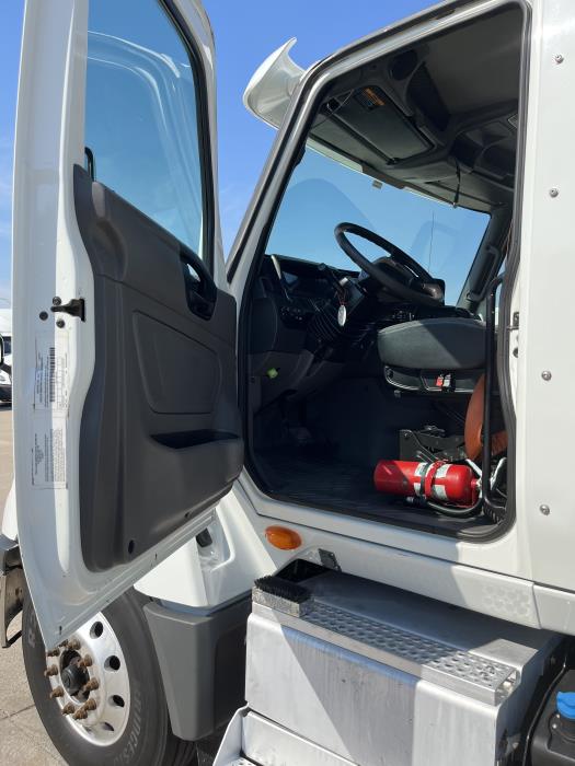 2020 International LT625-11