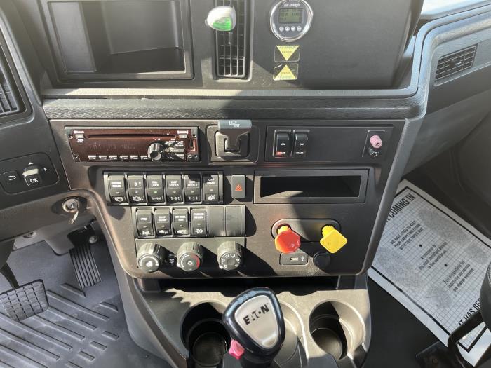 2020 International LT625-15