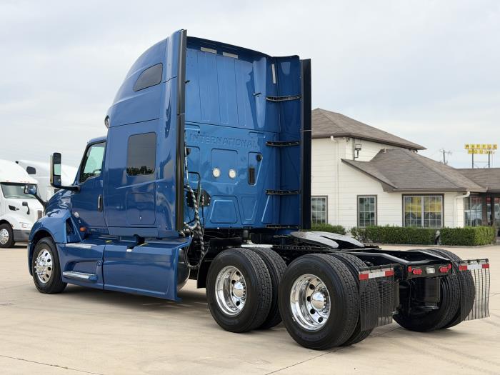 2023 International LT625-6