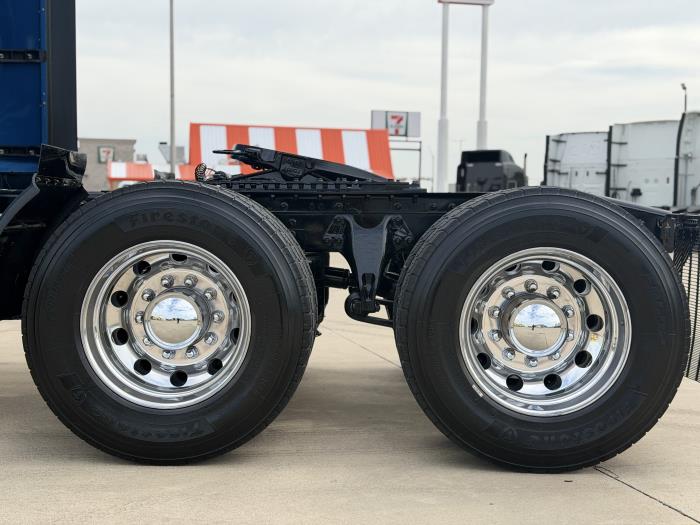 2023 International LT625-9