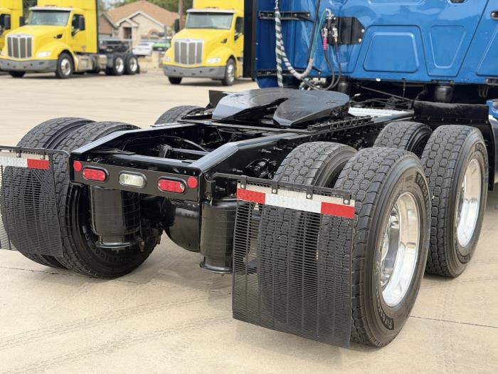 2023 International LT625-11