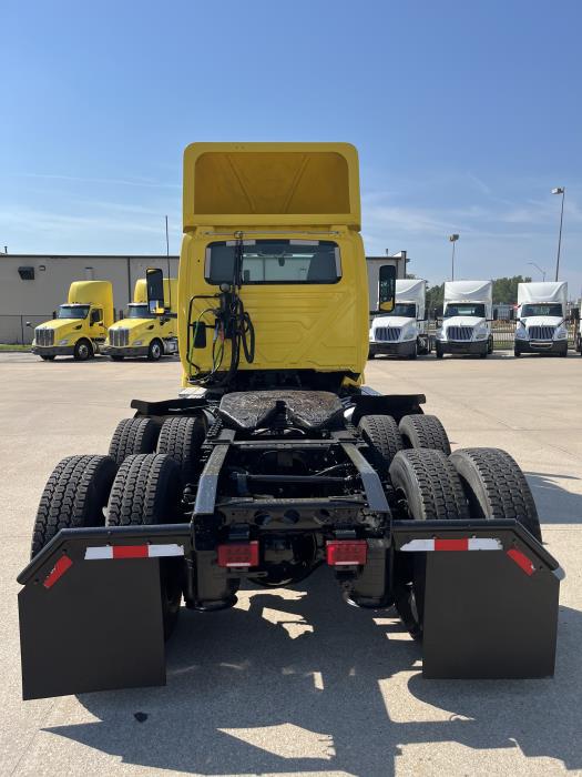 2021 International LT625-3