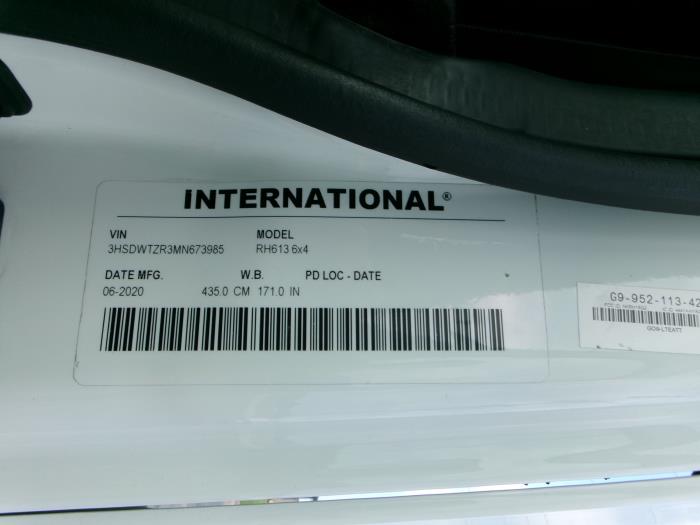 2021 International RH613-11