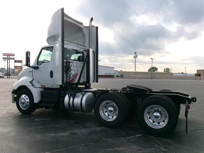 2021 International RH613-1