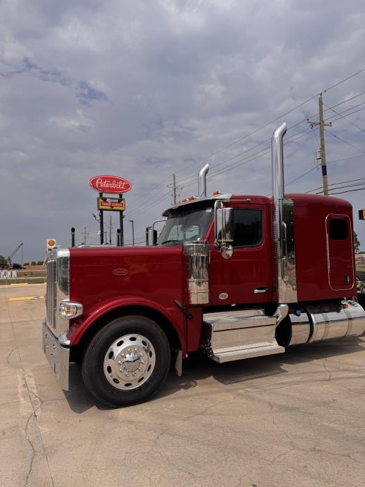 2027 Peterbilt 589 in Texarkana, TX — photo 2