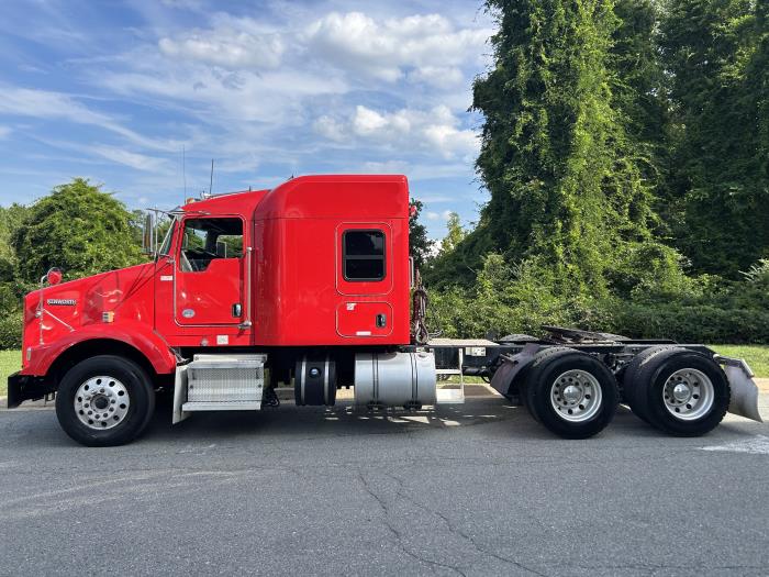 2019 Kenworth T800-7