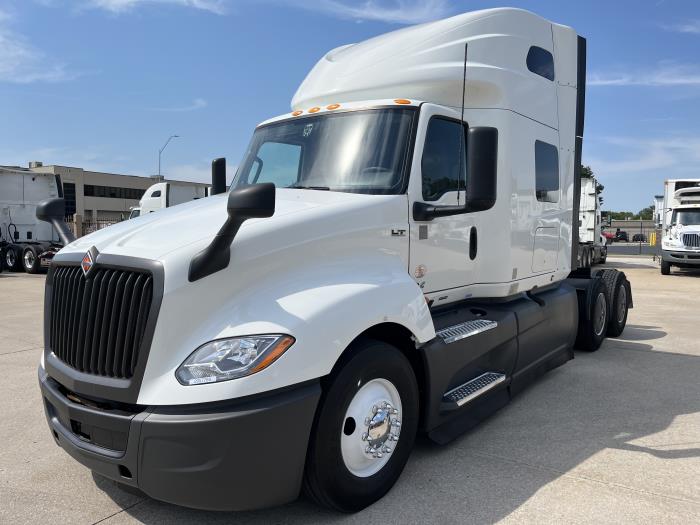 2023 International LT625-0