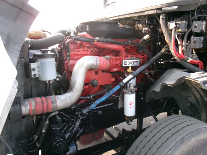 2023 International LT625-8