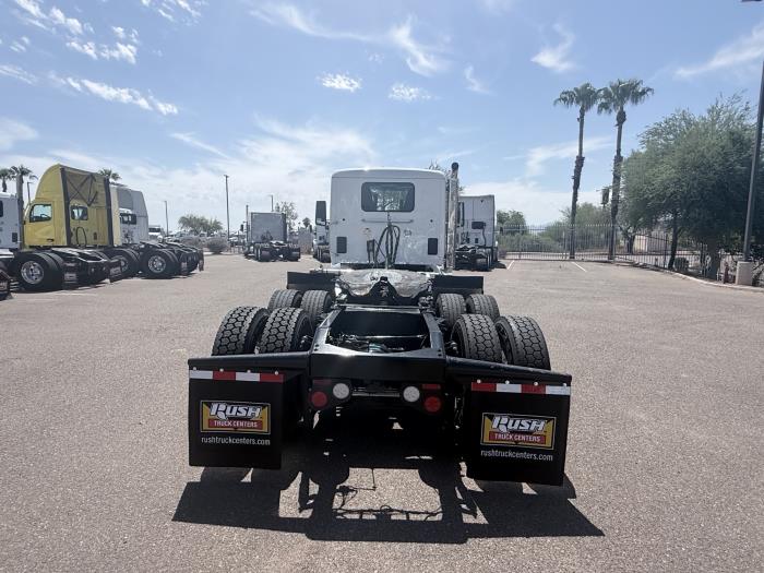 2023 Peterbilt 579-3
