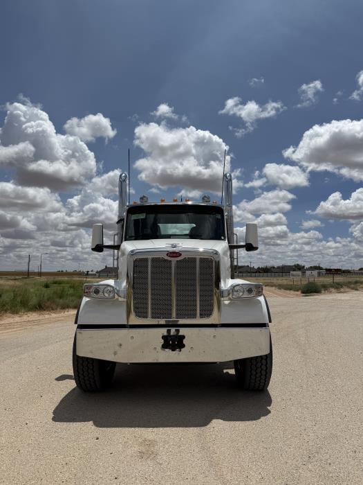 2027 Peterbilt 567-7
