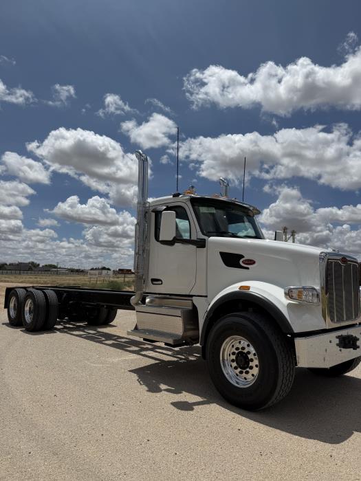 2027 Peterbilt 567-3
