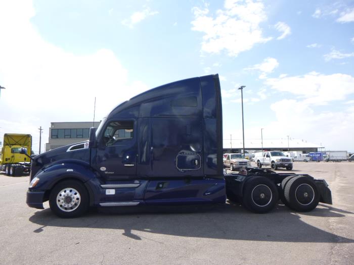 2022 Kenworth T680-2