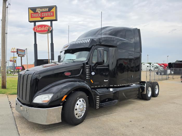 2021 Peterbilt 579-1