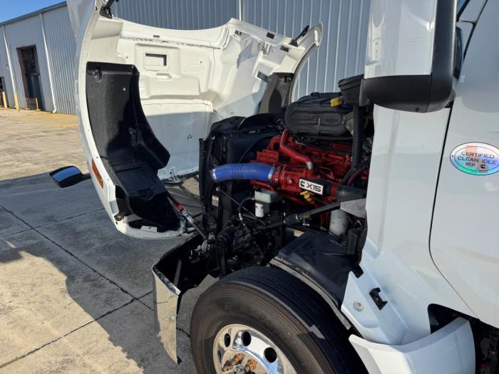 2022 Peterbilt 579-9