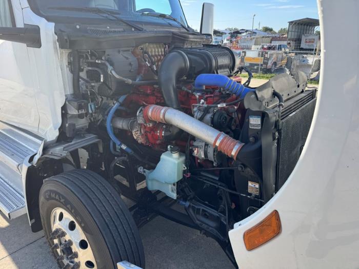 2022 Peterbilt 579-13