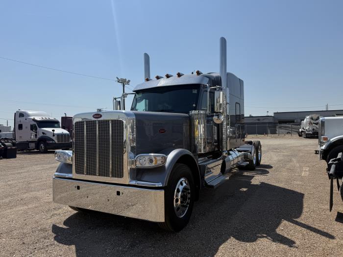 2027 Peterbilt 589-1