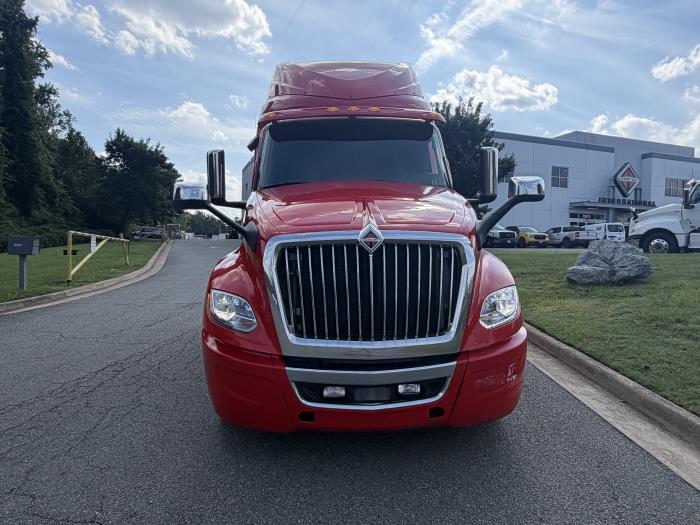 2019 International LT625-1