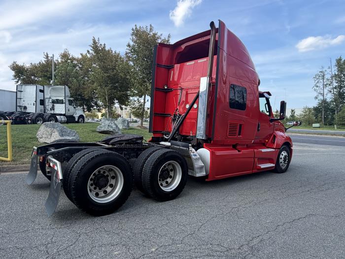 2019 International LT625-4