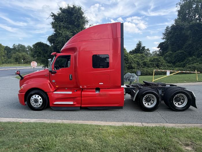 2019 International LT625-8