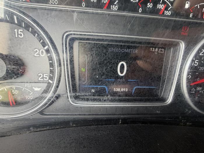2019 International LT625-18