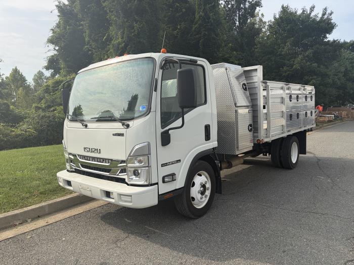 2024 Isuzu NPR-HD-0