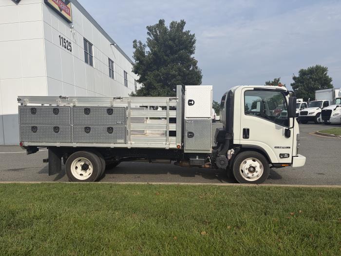 2024 Isuzu NPR-HD-3