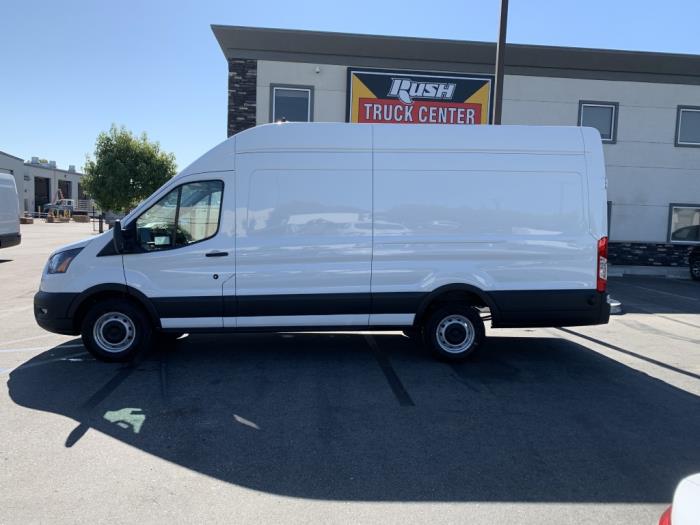 2027 Ford Transit-350-2