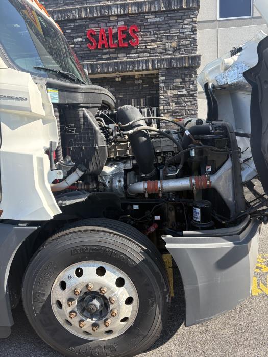 2022 Freightliner Cascadia-14
