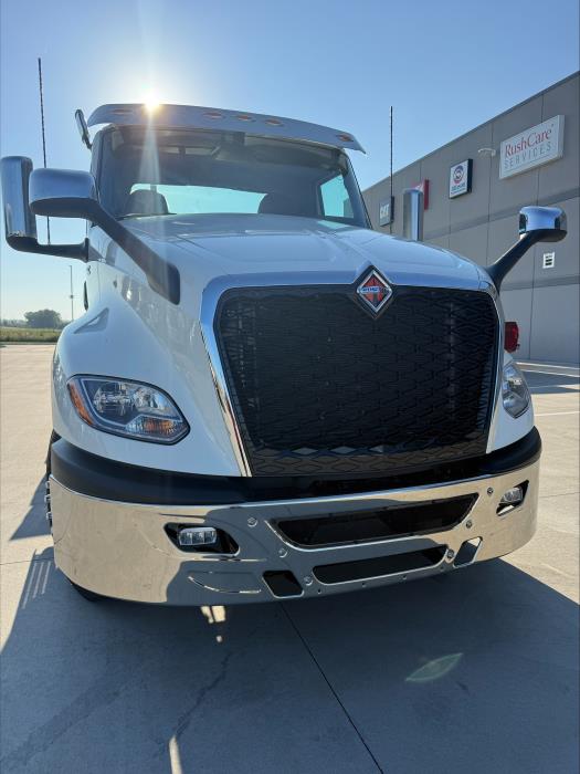 2027 International LT625-11