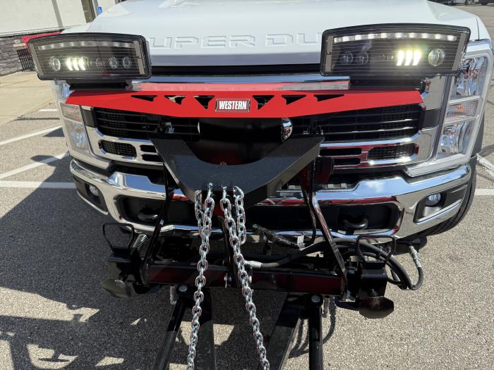 2025 Ford F-600 — photo 5