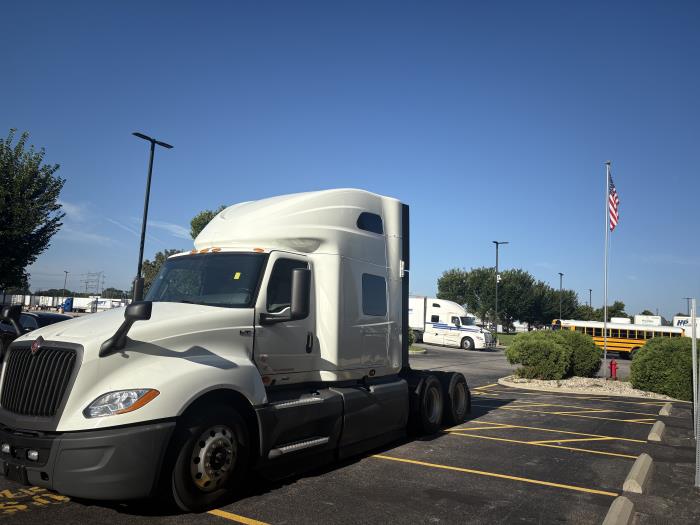 2022 International LT625-7
