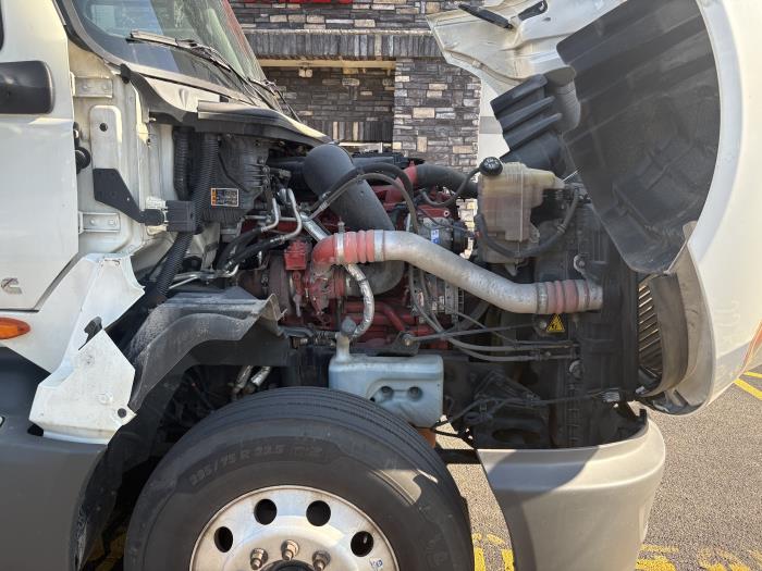 2022 International LT625-13