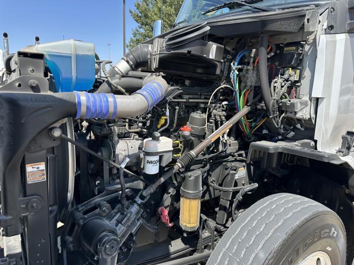 2022 Kenworth T680-13