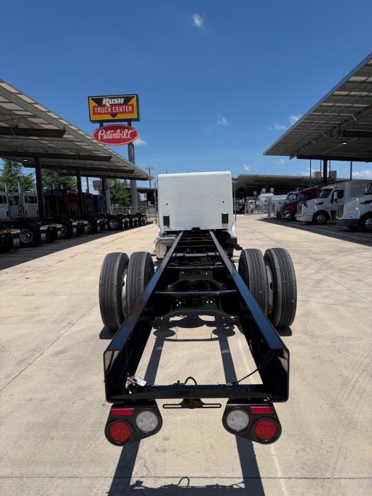 2027 Peterbilt 536-4