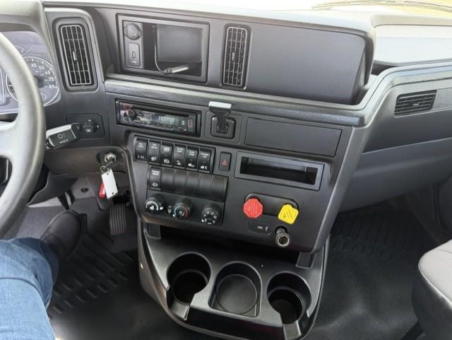 2019 International LT625-8