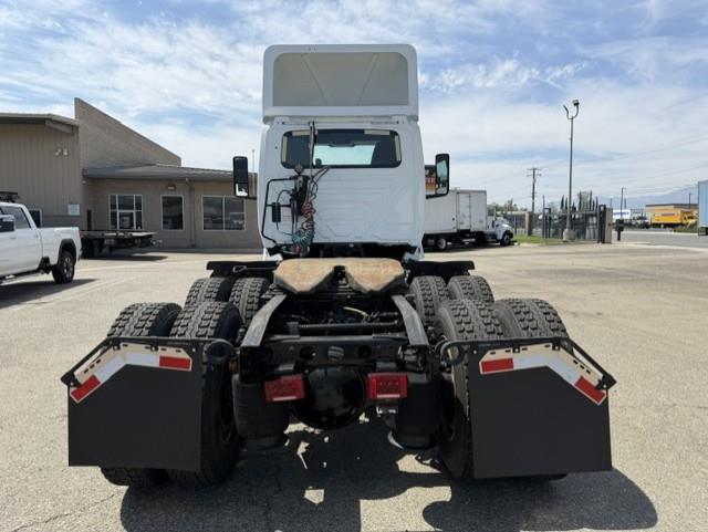 2019 International LT625-4
