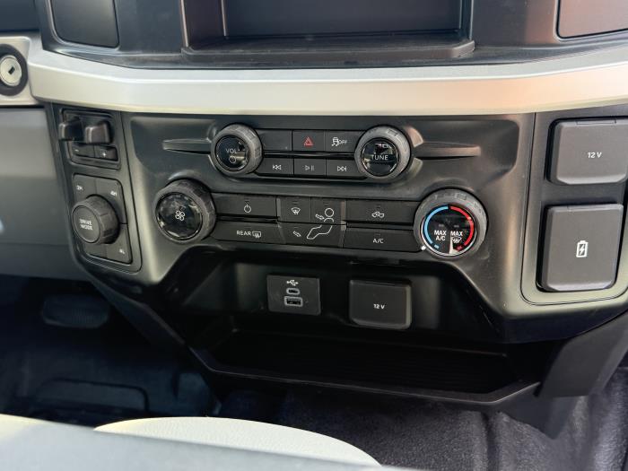 2026 Ford F-550-18