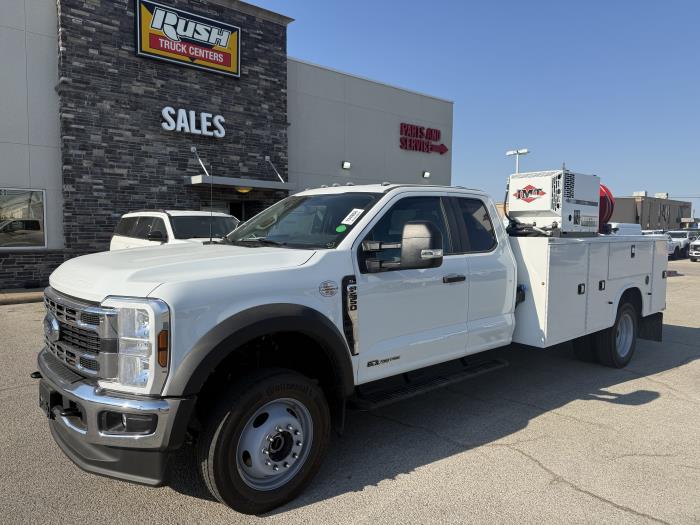 2026 Ford F-550-1