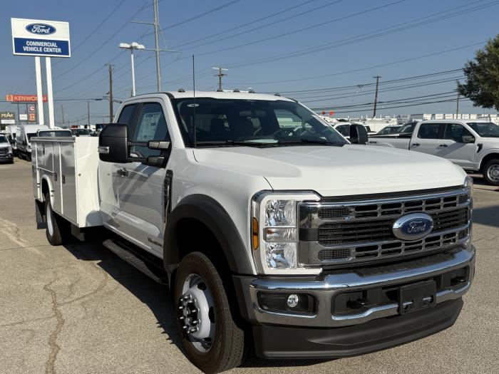 2026 Ford F-550-7