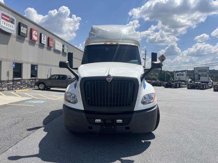 2021 International LT625-1